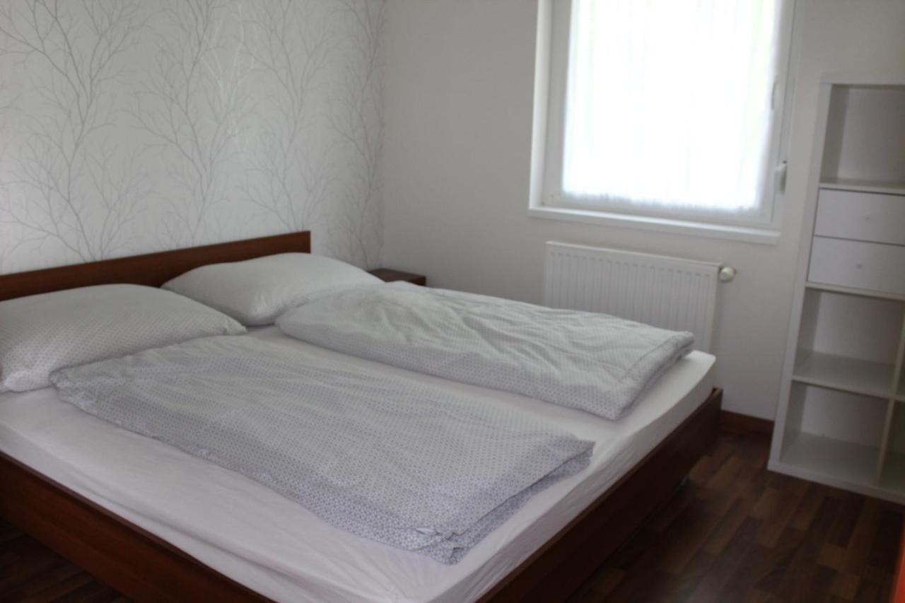 Petita Garden Apartman Siofok Exterior photo